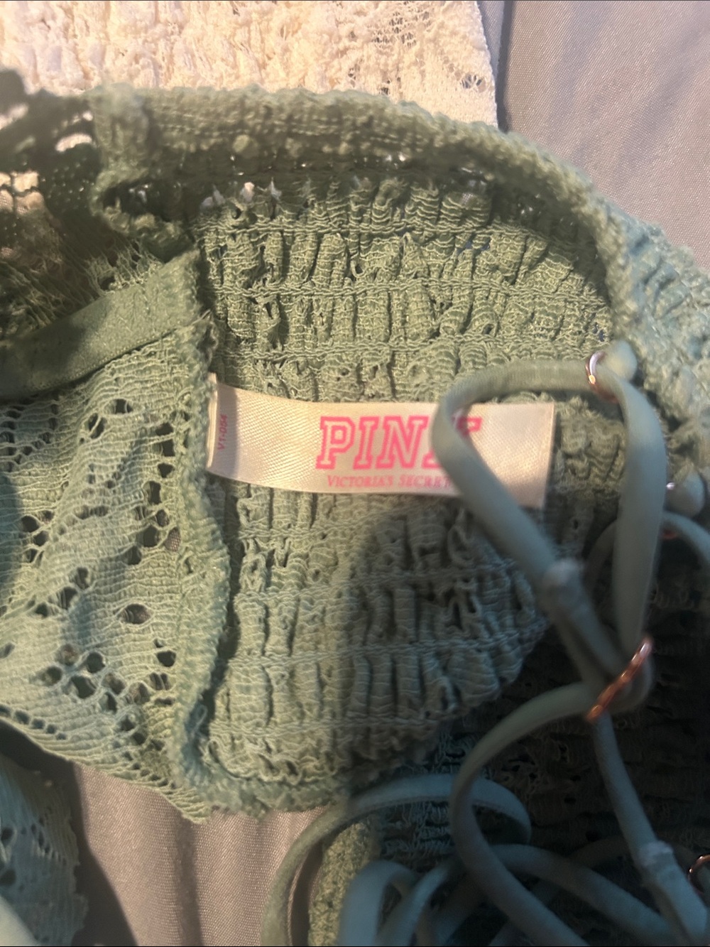2 Pink Bralettes - Picture 3 of 3